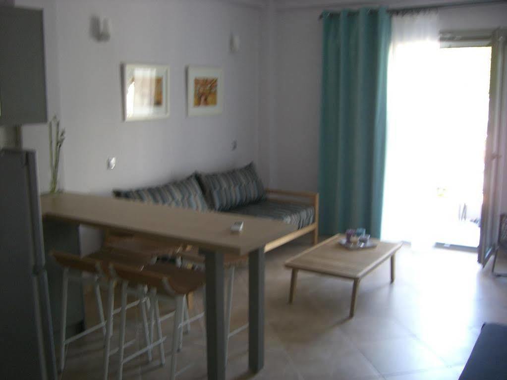 Villa Despina Green Suites Polychrono Ngoại thất bức ảnh